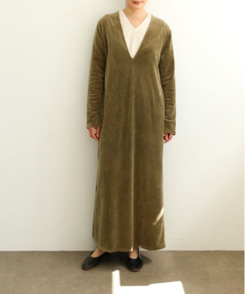 WALANCE(ワランス)の「COTTON CASHMERE V-NECK T(Tシャツ/カットソー・レディース・オフホワイト・FREE)」の18枚目の写真