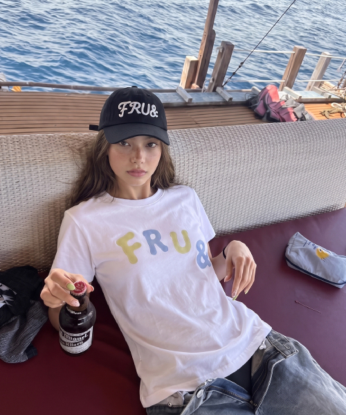 FRUAND(フルアンド)の「FALLING LETTERING T-SHIRT_2COLOR(Tシャツ/カットソー・レディース・その他/チャコール/ホワイト・FREE)」の6枚目の写真