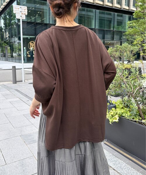 Jena espace merveilleux(ジェナ エスパスメルヴェイユ)の「ダンボール5分袖カットソー(Tシャツ/カットソー・レディース・ブラウン/グレー・FREE)」の8枚目の写真