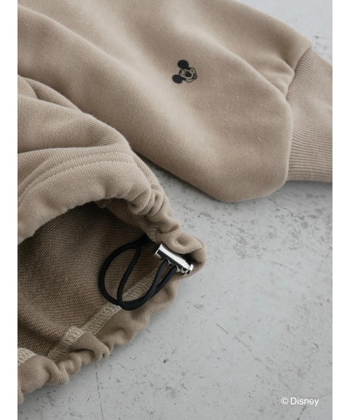 TRUNC(トランクエイティーエイト)の「Disney/Mickey Mouse Design Sweatshirt(スウェット・レディース・ベージュ/ブラック・FREE)」の6枚目の写真