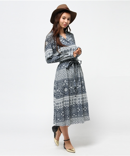 MOUSSY（マウジー）の「TILE PATTERN SHIRT DRESS（ワンピース・レディース・グリーン系その他/オレンジ系その他/ダークネイビー・FREE）」の8枚目の写真