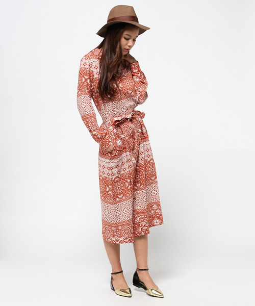 MOUSSY（マウジー）の「TILE PATTERN SHIRT DRESS（ワンピース・レディース・グリーン系その他/オレンジ系その他/ダークネイビー・FREE）」の9枚目の写真