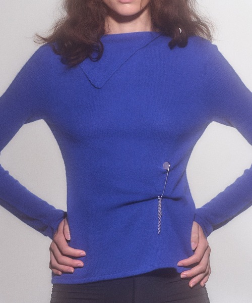 IRIS47（イリスフォーセブン）の「【IRIS 47】apex cashmere tops/エイペクス カシミヤ トップス dress38（ニット/セーター・レディース・ダークグレー/ブルー/ブラック・FREE）」の3枚目の写真