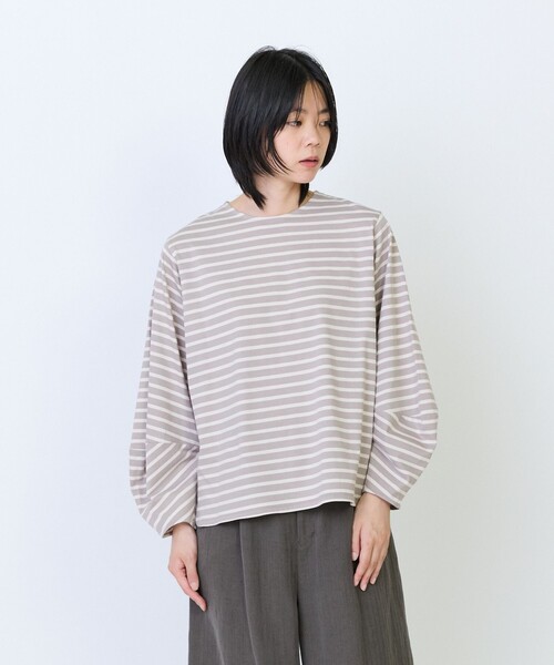 LOISIR(ロワズィール)の「コットン天竺無地・ボーダーボトルスリーブプルオーバー(Tシャツ/カットソー・レディース・ブルー系その他/ベージュ系その他/ブラック/オフホワイト・FREE)」の4枚目の写真