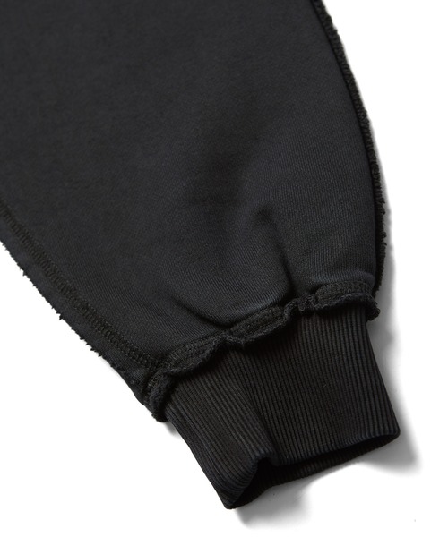 XLARGE(エクストララージ)の「SPLIT CREWNECK SWEATSHIRT(スウェット・メンズ・アッシュ/ブラック/ライトブルー・XL/L/M/S)」の7枚目の写真