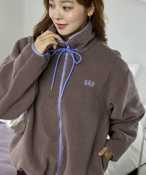 GAP(ギャップ)の「PUBLUX × GAP/ギャップ 配色 リボン ドローコード ジップ フリース ジャケット 限定展開(ブルゾン・レディース・ブラウン/ベージュ/チャコールグレー・フリ-)」の22枚目の写真