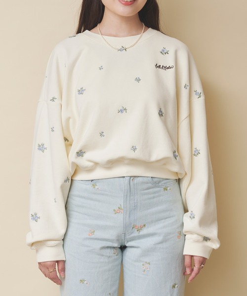 Cath Kidston(キャスキッドソン)の「エンブロイダリースウェットトップス Floral Garden Embroidery(スウェット・レディース・ブラウン/ライトピンク/グレー/アイボリー・FREE)」の11枚目の写真