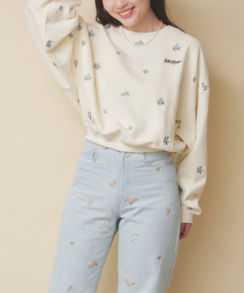 Cath Kidston(キャスキッドソン)の「エンブロイダリースウェットトップス Floral Garden Embroidery(スウェット・レディース・ブラウン/ライトピンク/グレー/アイボリー・FREE)」の8枚目の写真