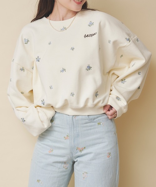 Cath Kidston(キャスキッドソン)の「エンブロイダリースウェットトップス Floral Garden Embroidery(スウェット・レディース・ブラウン/ライトピンク/グレー/アイボリー・FREE)」の6枚目の写真