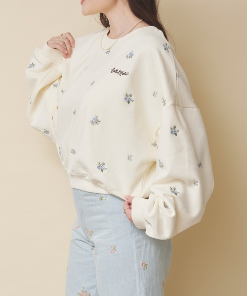 Cath Kidston(キャスキッドソン)の「エンブロイダリースウェットトップス Floral Garden Embroidery(スウェット・レディース・ブラウン/ライトピンク/グレー/アイボリー・FREE)」の7枚目の写真