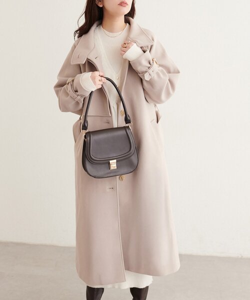natural couture（ナチュラルクチュール）の「スタンドカラーロングコート（その他アウター・レディース・グレイッシュベージュ/ブルー/モカ/ブラック/ネイビー/ブラウン/チャコールグレー/オフホワイト/サックスブルー・FREE）」の6枚目の写真