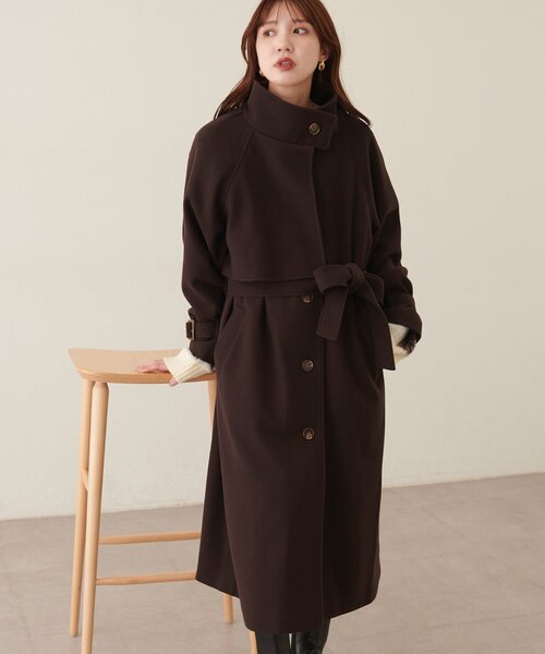 natural couture（ナチュラルクチュール）の「スタンドカラーロングコート（その他アウター・レディース・グレイッシュベージュ/ブルー/モカ/ブラック/ネイビー/ブラウン/チャコールグレー/オフホワイト/サックスブルー・FREE）」の4枚目の写真