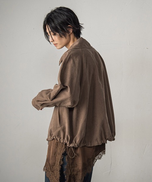 MAYSON GREY(メイソングレイ)の「スウェードライクステンカラーブルゾン≪セットアップ対応≫(ライダースジャケット・レディース・チャコールグレー/キャメル・M)」の4枚目の写真