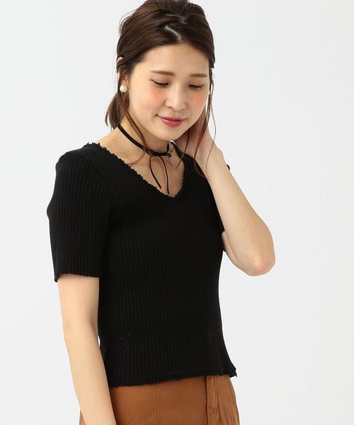 Another Edition（アナザーエディション）の「断ち切りVネックショートスリーブプルオーバー/AEBFC ﾀﾁｷﾘ V/N SSL PO●（ニット/セーター・レディース・ホワイト/ブラック/イエロー/ダークグリーン・FREE）」の2枚目の写真