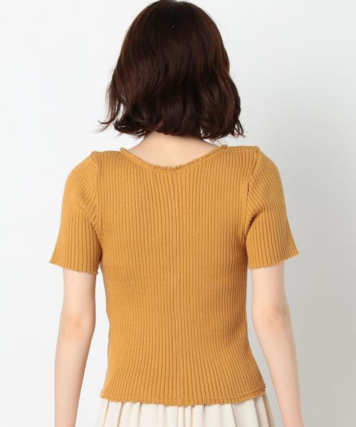 Another Edition（アナザーエディション）の「断ち切りVネックショートスリーブプルオーバー/AEBFC ﾀﾁｷﾘ V/N SSL PO●（ニット/セーター・レディース・ホワイト/ブラック/イエロー/ダークグリーン・FREE）」の5枚目の写真