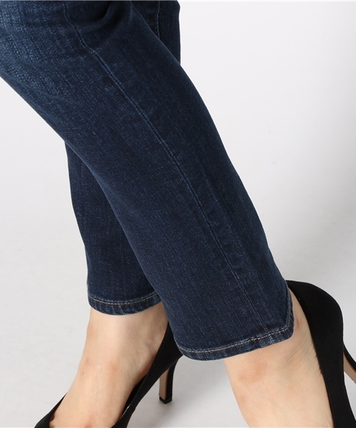 Moname（モナーム）の「Moname   ボーイズスリム デニムパンツ   CHARLOTTE(シャルロット)/41163003（デニムパンツ・レディース・ブルー・23inch/24inch/25inch/26inch/22inch/27inch）」の3枚目の写真