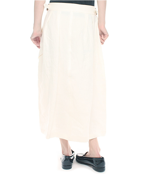 BEAMS BOY（ビームスボーイ）の「BEAMS BOY / ベルギーリネン グルカ ロングスカート（スカート・レディース・ホワイト/カーキ/ネイビー・ONE SIZE）」の5枚目の写真