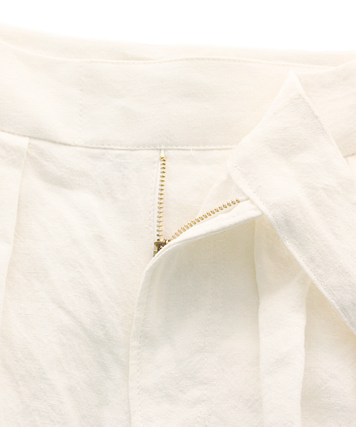 BEAMS BOY（ビームスボーイ）の「BEAMS BOY / ベルギーリネン グルカ ロングスカート（スカート・レディース・ホワイト/カーキ/ネイビー・ONE SIZE）」の9枚目の写真