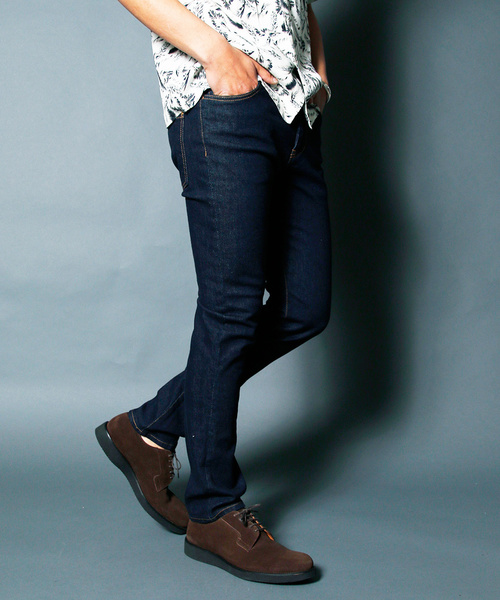 Magine（マージン）の「NO.35 STRETCH SLIM STRIGHT WASHED INDIGO DENIM:NO35 ストレッチスリムストレート ウォッシュド インディゴデニム（デニムパンツ・メンズ・インディゴブルー・46/44/48）」の3枚目の写真