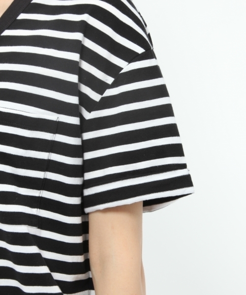 LAKOLE（ラコレ）の「【汗ジミ軽減】ロールアップボーダー柄VネックTシャツ / LAKOLE（Tシャツ/カットソー・レディース・ブラック/アイボリー/ホワイト・SMALL/MEDIUM/LARGE）」の13枚目の写真