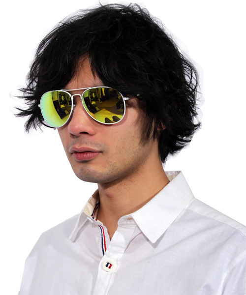 ８(eight)（エイト）の「ティアドロップ サングラス ビッグフレーム UVカット入り（サングラス・メンズ・ブラック系その他/シルバー系その他/ホワイト×グリーン/ホワイト×ブルー/ホワイト×ピンク/ゴールド系その他3/ゴールド系その他2/ホワイト×イエロー/シルバー系その他2/ゴールド×ブラウン/ブラック系その他2/ゴールド系その他/ライトブルー/シルバー系その他3/ライトイエロー・FREE）」の4枚目の写真