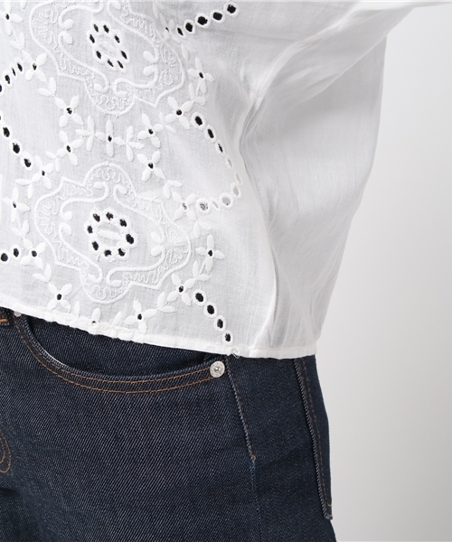 LBC（エルビーシー）の「シフリー抜き衿ブラウス（シャツ/ブラウス・レディース・ホワイト/ブラック・MEDIUM/LARGE）」の8枚目の写真