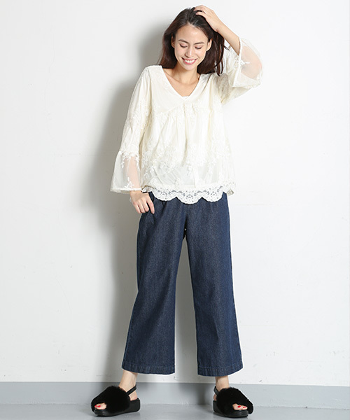 Honeys(ハニーズ)の「レースプルオーバー(Tシャツ/カットソー・レディース・レッド/ピンク/アイボリー/ブラック・L/M)」の10枚目の写真