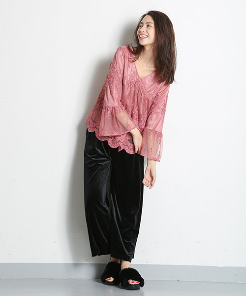 Honeys(ハニーズ)の「レースプルオーバー(Tシャツ/カットソー・レディース・レッド/ピンク/アイボリー/ブラック・L/M)」の8枚目の写真