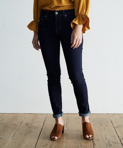 AMERICAN HOLIC（アメリカンホリック）の「スキニーフィットデニム（デニムパンツ・レディース・インディゴブルー/ライトインディゴブルー/ワンウォッシュ・L/LL/M/S/XS）」の3枚目の写真