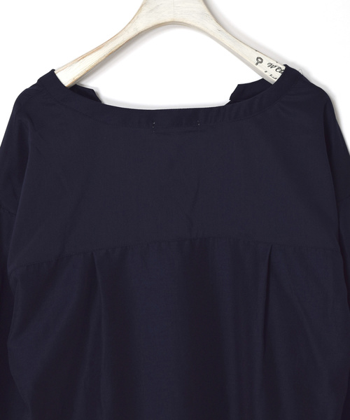 w closet(ダブルクローゼット)の「スキッパーシャツ.(シャツ/ブラウス・レディース・オフホワイト/ピンク/ネイビー・FREE)」の7枚目の写真