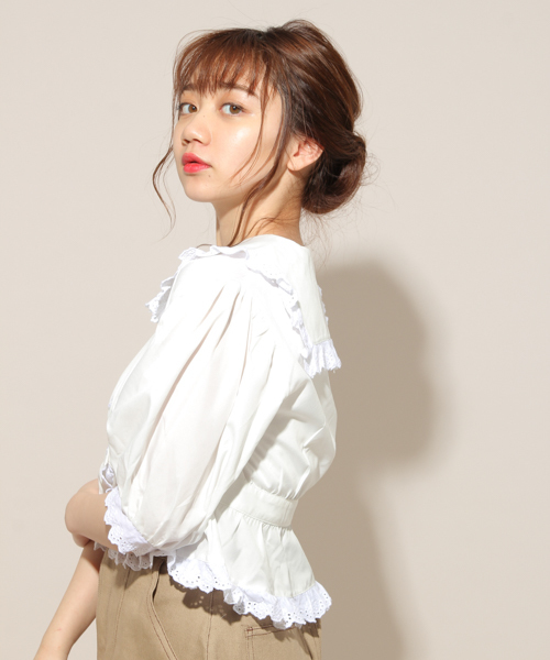 apres jour(アプレジュール)の「フリル襟ウエスト切り替えブラウス【ZOZOTOWN限定アイテム】(シャツ/ブラウス・レディース・オフホワイト/ブラック/ワインレッド・フリー)」の17枚目の写真