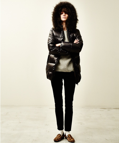 BEAUTY&YOUTH UNITED ARROWS（ビューティーアンドユースユナイテッドアローズ）の「BYSF ∵アンゴラ混アゼニット (gz) ◆（ニット/セーター・レディース・ホワイト/グレー/イエロー/ライトブルー・FREE）」の5枚目の写真