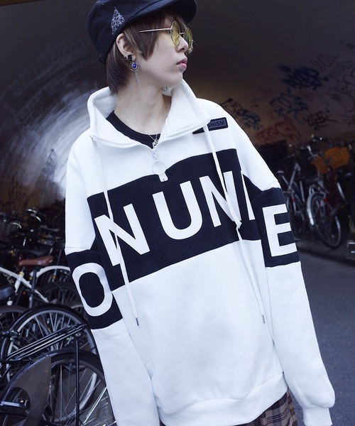 AFYF（エーエフワイエフ）の「AFYF 2018AW裏起毛 1/2ZIP  ST COLLAR F（スウェット・レディース・ホワイト×ブラック/ブラック×ホワイト/ゴールド系その他・FREE）」の15枚目の写真