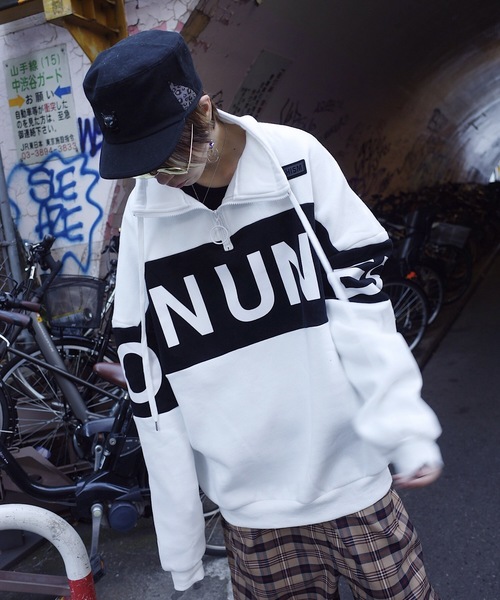 AFYF（エーエフワイエフ）の「AFYF 2018AW裏起毛 1/2ZIP  ST COLLAR F（スウェット・レディース・ホワイト×ブラック/ブラック×ホワイト/ゴールド系その他・FREE）」の13枚目の写真