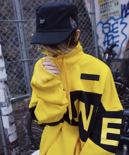 AFYF（エーエフワイエフ）の「AFYF 2018AW裏起毛 1/2ZIP  ST COLLAR F（スウェット・レディース・ホワイト×ブラック/ブラック×ホワイト/ゴールド系その他・FREE）」の10枚目の写真