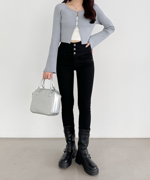 Heather(ヘザー)の「ヘザーISKOスキニー 820141(デニムパンツ・レディース・ブラック/ネイビー/ライトブルー/ブラック系その他/ホワイト/ブルー/グレー/ワンウォッシュ/ブラック系/ブルー系その他/ブルー系・L/XS/S/M/XXS)」の16枚目の写真