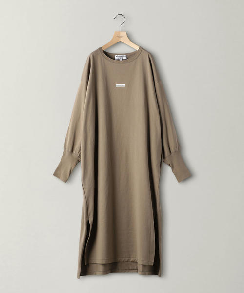 AMERICANA（アメリカーナ）の「【別注】＜Americana（アメリカーナ）＞ボリュームスリーブワンピース（ワンピース・レディース・ブラック/オリーブ・FREE）」の3枚目の写真