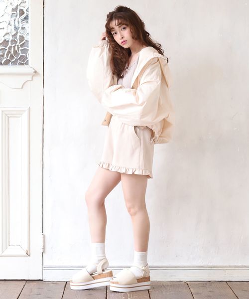 one after another NICE CLAUP（ワンアフターアナザーナイスクラップ）の「ボリューム袖マウンテンパーカー（マウンテンパーカー・レディース・アイボリー/ブラック/ベージュ/ピンク系その他・FREE）」の13枚目の写真