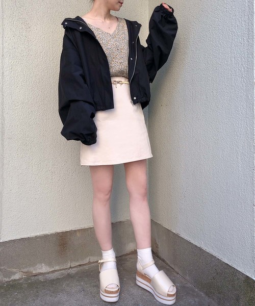 one after another NICE CLAUP（ワンアフターアナザーナイスクラップ）の「ボリューム袖マウンテンパーカー（マウンテンパーカー・レディース・アイボリー/ブラック/ベージュ/ピンク系その他・FREE）」の21枚目の写真