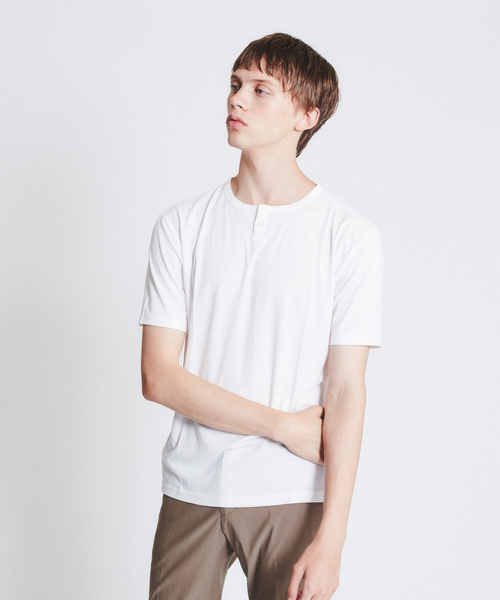 ABAHOUSE（アバハウス）の「【Recency of Mine】FLEX JERSEY ヘンリーネックTシャツ（Tシャツ/カットソー・メンズ・ネイビー/ホワイト/サックスブルー/グレー/スミクロ/カーキ・46/48/44）」の2枚目の写真