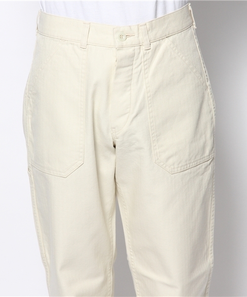 BEAMS（ビームス）の「○KEMPEL×BEAMS / 別注 ヘリンボーン パンツ（その他パンツ・メンズ・オフホワイト・44/48/46）」の4枚目の写真