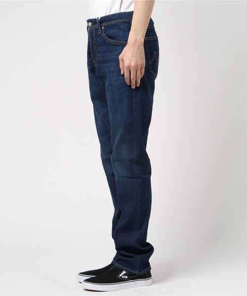AG（エージー）の「エージー AG / THE EVERETT (slim straight)  5YEARS（デニムパンツ・メンズ・インディゴブルー・31inch/32inch）」の2枚目の写真