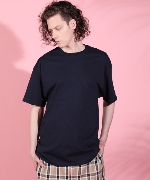 Champion（チャンピオン）の「Champion / チャンピオン ベーシック オーバーサイズ 半袖 クルーネック ワッペン ロゴ 無地 Tシャツ（Tシャツ/カットソー・メンズ・ブラック/グレー/アッシュグレー/チャコールグレー/ホワイト/ダークグリーン/ネイビー/マルーン/ロイヤルブルー/パープル/レッド/オレンジ/ゴールド・SMALL/MEDIUM/LARGE/X-LARGE/XX-LARGE/XXX-LARGE）」の21枚目の写真