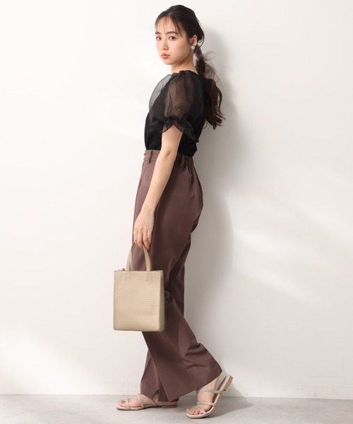 one after another NICE CLAUP（ワンアフターアナザーナイスクラップ）の「袖コンシャスドッキングプルオーバー（Tシャツ/カットソー・レディース・ブラック/ベージュ/オフホワイト・FREE）」の9枚目の写真