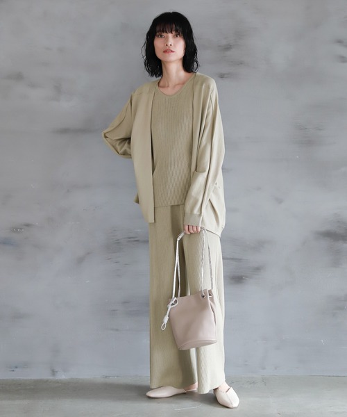 LAKOLE（ラコレ）の「12Gコンパクトコットンタンクトップ / LAKOLE（タンクトップ・レディース・桜/ブラウン系その他/チャコール/カーキ・SMALL/MEDIUM）」の11枚目の写真