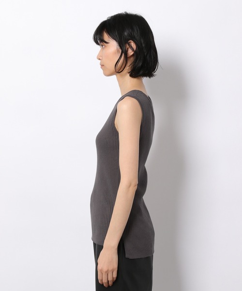 LAKOLE（ラコレ）の「12Gコンパクトコットンタンクトップ / LAKOLE（タンクトップ・レディース・桜/ブラウン系その他/チャコール/カーキ・SMALL/MEDIUM）」の22枚目の写真