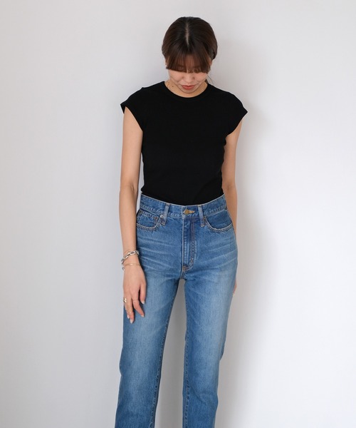 AKTE（アクテ）の「コンパクトリブTシャツ（Tシャツ/カットソー・レディース・ホワイト/ブラック/パープル/ネイビー・FREE）」の19枚目の写真