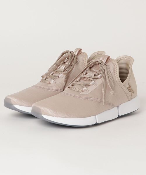 Reebok(リーボック)の「Reebok リーボック Reebok Dailyfit DMX GX2701 MBEG/GBRZ /WHT(スニーカー・レディース・ベージュ系その他・25.0cm/25.5cm/22.5cm/23.5cm/26.0cm/24.5cm/24.0cm/23.0cm)」の1枚目の写真