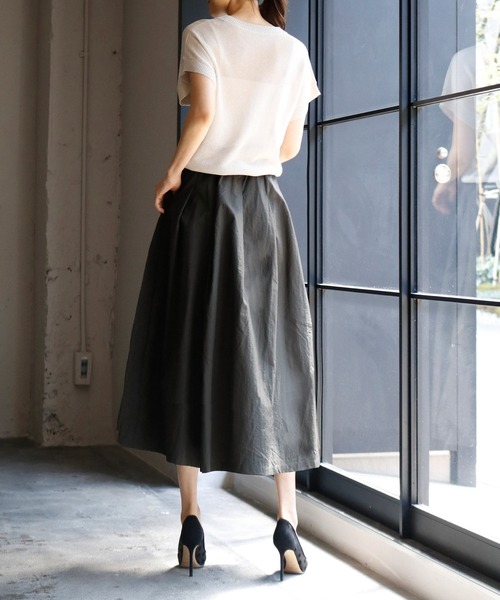 ELFRANK(エルフランク)の「タフタギャザーボリュームフレアミモレ丈スカート【洗える】(スカート・レディース・カーキ/ネイビー/パープル/コーラル/オリーブ/イエロー・FREE)」の14枚目の写真