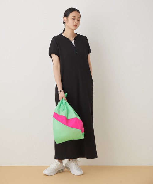 ADAM ET ROPE'（アダムエロペ）の「＜洗える＞サーマルスリーブレスワンピース（ワンピース・レディース・ブラック/キナリ・FREE）」の17枚目の写真